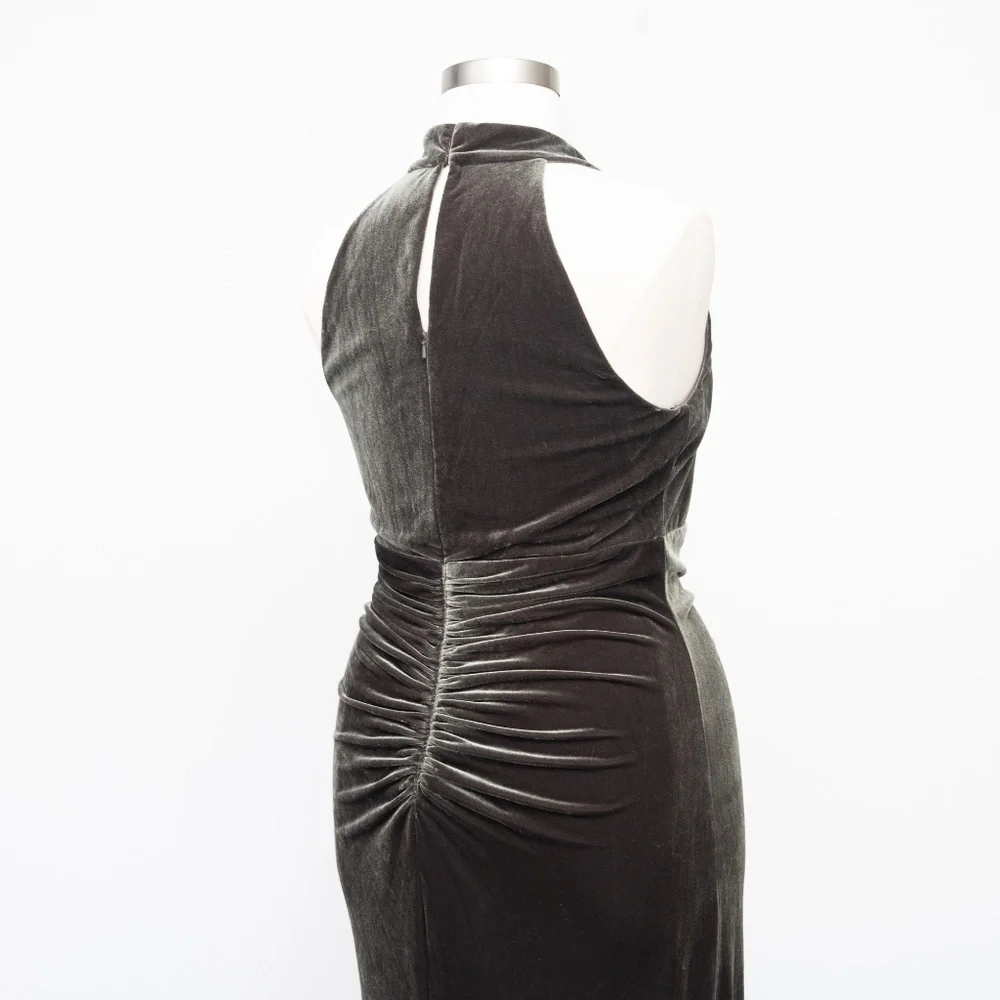 XSCAPE Evenings - “Grace” Velvet Mock Neck‎ Gown